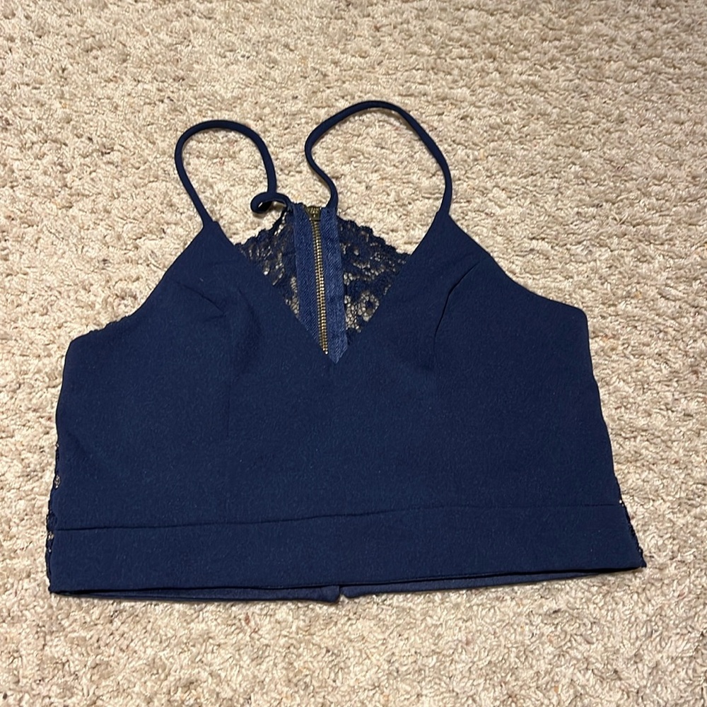 B. Darlin navy top